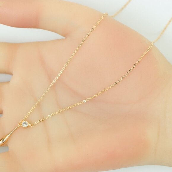 "Minimalist Rose Gold Plated Necklace with Crystal Drop, XPNL0148 - Picture 8 of 13